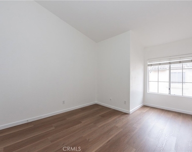 46 Nightingale Drive - Photo Thumbnail 19