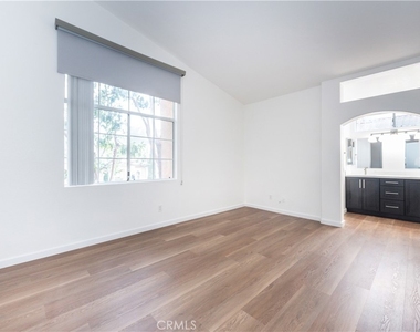 46 Nightingale Drive - Photo Thumbnail 14