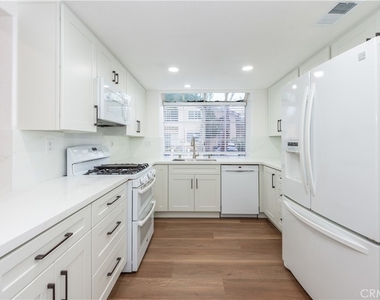46 Nightingale Drive - Photo Thumbnail 7