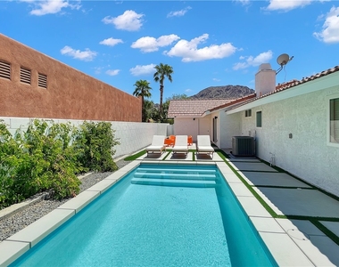 54905 Avenida Diaz - Photo Thumbnail 20