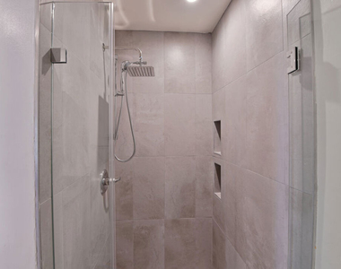 136 S Palm Drive - Photo Thumbnail 10