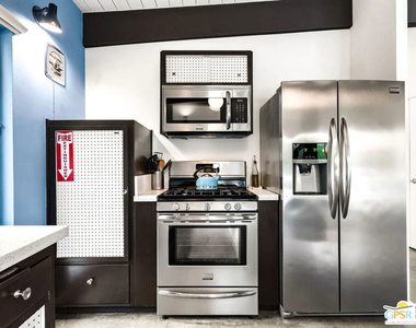 400 E Glen Circle - Photo Thumbnail 21