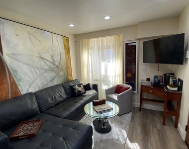 3042 Newell Dr - Photo Thumbnail 8