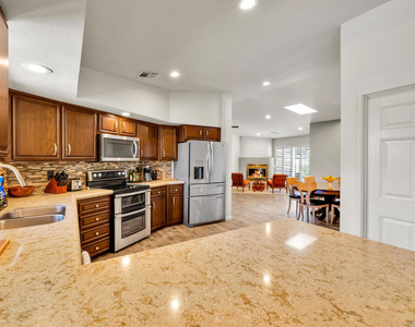 54965 Avenida Vallejo Avenue - Photo Thumbnail 13