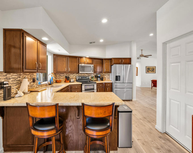 54965 Avenida Vallejo Avenue - Photo Thumbnail 12