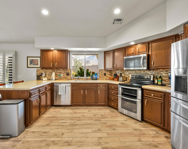 54965 Avenida Vallejo Avenue - Photo Thumbnail 10