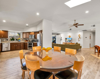 54965 Avenida Vallejo Avenue - Photo Thumbnail 9