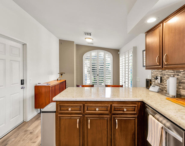 54965 Avenida Vallejo Avenue - Photo Thumbnail 14