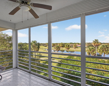 3960 Oaks Clubhouse Drive - Photo Thumbnail 44