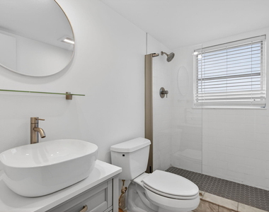 3960 Oaks Clubhouse Drive - Photo Thumbnail 23