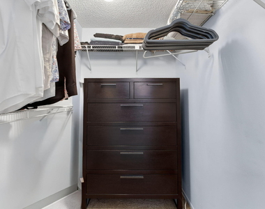 3960 Oaks Clubhouse Drive - Photo Thumbnail 20