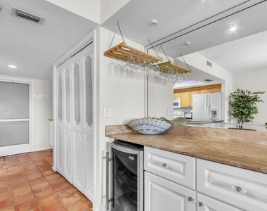 1025 Sugar Sands Boulevard - Photo Thumbnail 9