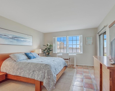 1025 Sugar Sands Boulevard - Photo Thumbnail 22