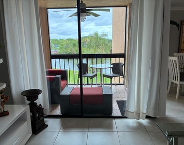 2455 Lindell Boulevard - Photo Thumbnail 28