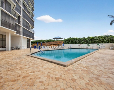9650 S Ocean Drive - Photo Thumbnail 6