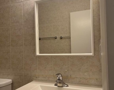 3550 Nw 8th Avenue - Photo Thumbnail 8