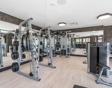 1401 S. Joyce Street - Photo Thumbnail 23
