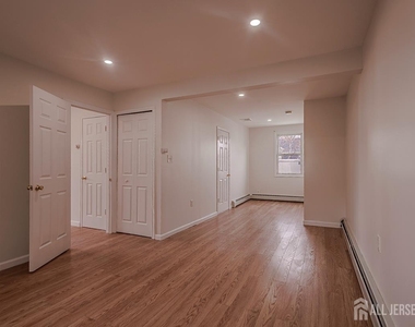 253 9th Street - Photo Thumbnail 12