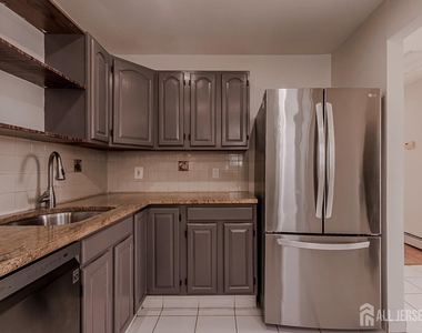 253 9th Street - Photo Thumbnail 9