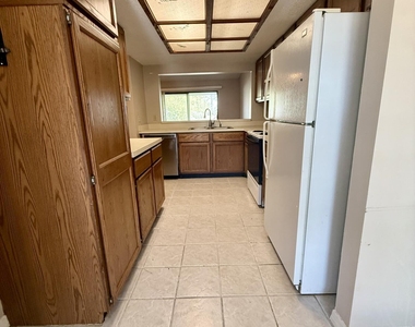 218 Cranes Lake Drive - Photo Thumbnail 11