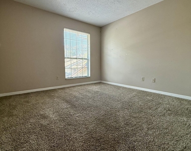 218 Cranes Lake Drive - Photo Thumbnail 26
