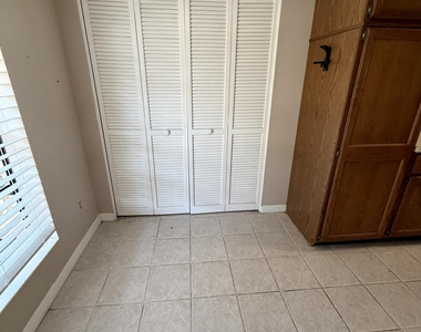 218 Cranes Lake Drive - Photo Thumbnail 14