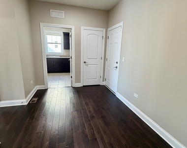 3907 Nannyberry Street - Photo Thumbnail 15