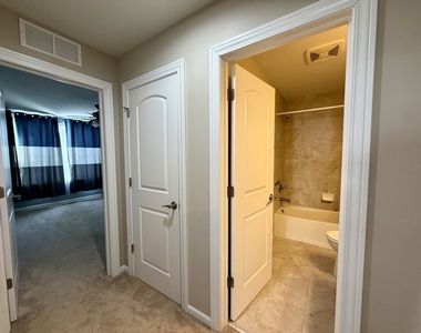3907 Nannyberry Street - Photo Thumbnail 24