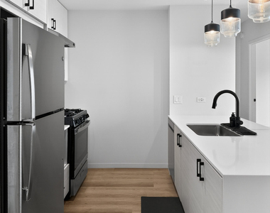 88 E Wacker Place - Photo Thumbnail 6