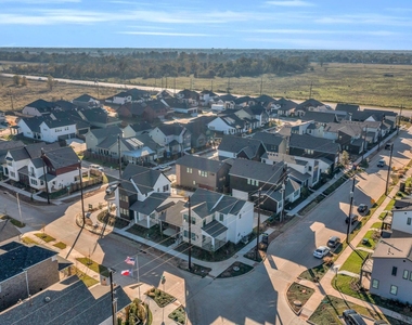 3244 Loam Lane - Photo Thumbnail 44