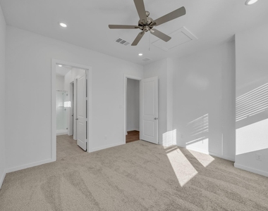 3244 Loam Lane - Photo Thumbnail 17