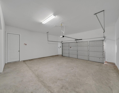 3244 Loam Lane - Photo Thumbnail 40
