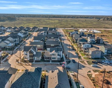 3244 Loam Lane - Photo Thumbnail 42
