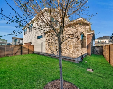 3244 Loam Lane - Photo Thumbnail 37
