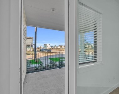 3244 Loam Lane - Photo Thumbnail 32