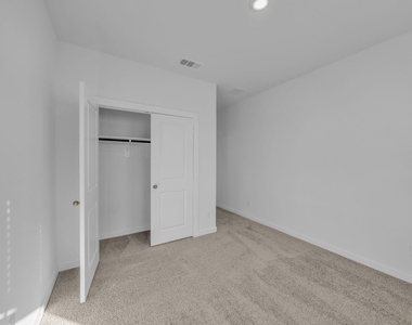 3244 Loam Lane - Photo Thumbnail 23