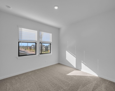 3244 Loam Lane - Photo Thumbnail 22