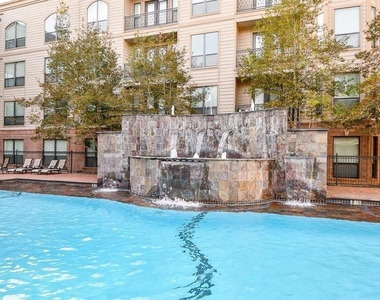 2299 Lone Star Drive - Photo Thumbnail 18