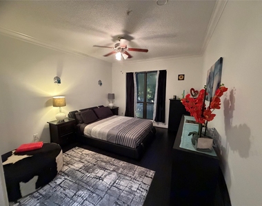 2299 Lone Star Drive - Photo Thumbnail 3
