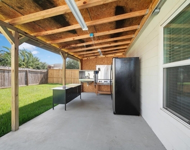12031 Blade Borough Court - Photo Thumbnail 22