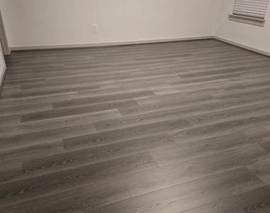 7106 Marina Heights Way - Photo Thumbnail 16