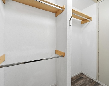 3226 Poe Drive - Photo Thumbnail 25