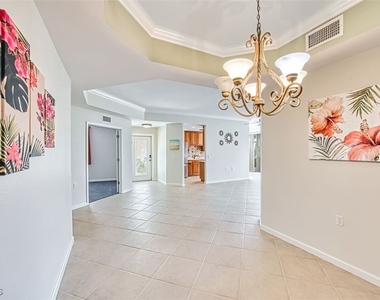 3071 Meandering Way - Photo Thumbnail 9