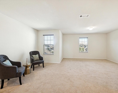 1606 Avocet Way - Photo Thumbnail 10