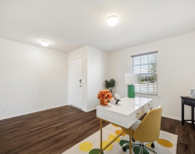 1606 Avocet Way - Photo Thumbnail 2