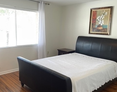 632 Victoria Drive - Photo Thumbnail 15