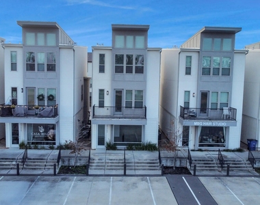 18716 Centro Main Street - Photo Thumbnail 22