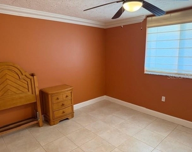 17900 Gulf Boulevard - Photo Thumbnail 14