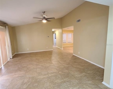 13701 Lazy Oak Drive - Photo Thumbnail 2