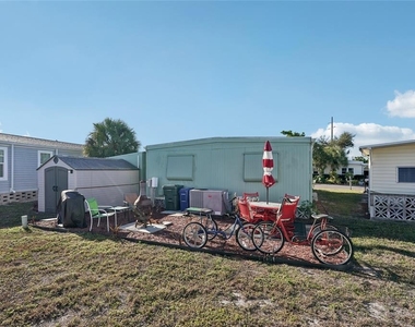 712 Roma Road - Photo Thumbnail 23